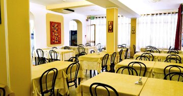 Hotel CIRENE v letovisku Rimini, dovolenka autobusovou a individuálnou dopravou CK TURANCAR