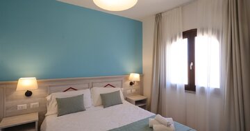Red Sun Village - izba - letecký zájazd CK Turancar - Taliansko - Sardínia