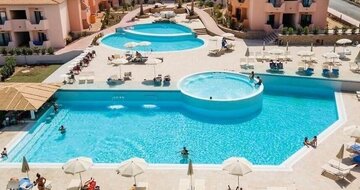 Red Sun Village - hotel - letecký zájazd CK Turancar - Taliansko - Sardínia