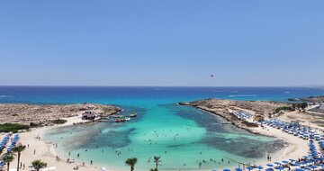 Chrysomaren Beach Hotel & Resort – pláž– letecký zájazd CK Turancar – Cyprus, Ayia Napa
