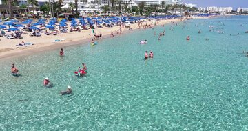 Iliada Beach Hotel– pláž– letecký zájazd CK Turancar – Cyprus, Protaras