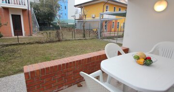 Vila Bruna v BIBIONE - trilo C na prízemí - Taliansko, pobyty individuálnou a autobusovou dopravou CK TURANCAR