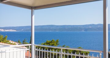 Villa Lana - spálňa - autobusový zájazd CK Turancar - Chorvátsko, Omiš, Nemira