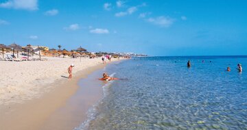 Occidental Sousse Marhaba – pláž – letecký zájazd CK Turancar – Tunisko, Sousse