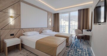 Tara – izba – letecký zájazd CK Turancar – Čierna Hora - Bečiči