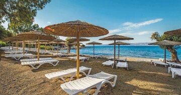 Evia Riviera Resort – pláž – letecký zájazd CK Turancar – Grécko - Evia