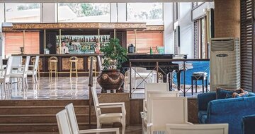 Palmariva Beach Hotel – bar – letecký zájazd CK Turancar – Grécko - Evia