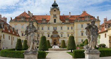 CK Turancar, autobusový poznávací zájazd, Česká republika, zámok Valtice