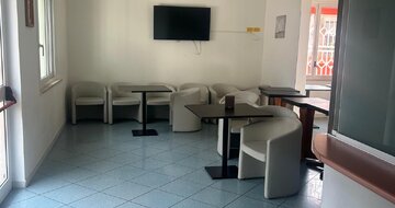 Hotel ARON - dovolenka v stredisku Viserbella di Rimini - zájazdy individuálnou a autobusovou dopravou do Talianska CK TURANCAR