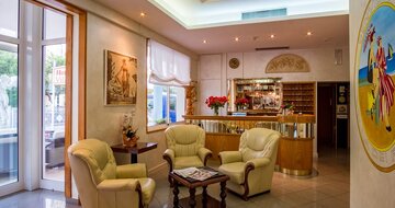 Villa dei Fiori v letovisku Viserbella - Rimini - dovolenka autobusovou a individuálnou dopravou CK TURANCAR