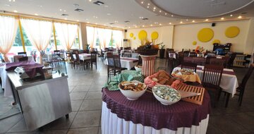 Hotel Michelangelo - reštaurácia - letecký zájazd s CK Turancar  Korfu - Kassiopi