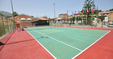 Hotel Michelangelo - tenis - letecký zájazd s CK Turancar  Korfu - Kassiopi