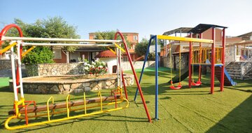 Hotel Michelangelo - detske ihrisko - letecký zájazd s CK Turancar  Korfu - Kassiopi