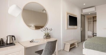 Hotel Sirios Village Luxury - Superior izba - letecký zájazd CK Turancar - Kréta, Kato Daratso