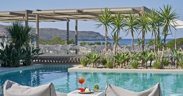 Atlantica Amalthia Beach Resort- bazén- letecký zájazd CK Turancar - Kréta, Karvos
