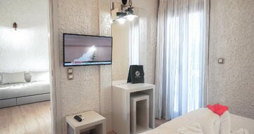 Flamingos Hotel - dvojlôžková izba -letecký zájazd CK Turancar - Kréta, Chania