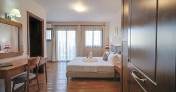 Flamingos Hotel -  jednospálňové štúdio -letecký zájazd CK Turancar - Kréta, Chania