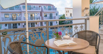 Flamingos Hotel - dvojlôžková izba -letecký zájazd CK Turancar - Kréta, Chania