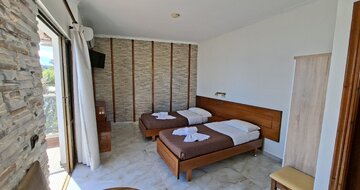 Marias ´s  - izba - letecký zájazd CK Turancar - Korfu, Sidari