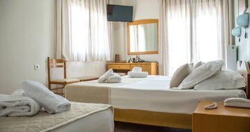 Hotel Europe - izba - Paralia - letecký zájazd CK TURANCAR