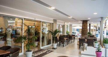Hotel Europe - reštaurácia - Paralia - letecký zájazd CK TURANCAR
