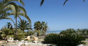 Rezidencia Mediterraneo due- pláž - zájazd vlastnou dopravou CK Turancar - Taliansko - San Benedetto del Tronto - Palmová riviéra