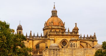 CK Turancar, Letecký poznávací zájazd, Španielsko, Andalúzia - križovatka kultúr, Jerez de la Frontera, katedrála