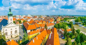 CK Turancar, autobusový poznávací zájazd, Maďarsko - krajina kúpeľov a vína, Győr, panoráma mesta