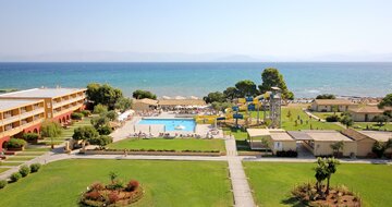 Hotel Messonghi Beach - bazén - letecký zájazd CK Turancar - Korfu, Messonghi