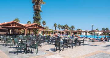 Euro Village Achilleas - pool bar - letecky zájazd CK Turancar - Mastichari, Kos