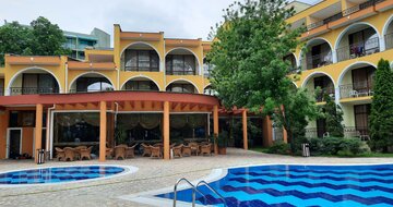Hotel Yavor Palace - bazén - letecký a autobusový zájazd CK Turancar - Bulharsko, Slnečné pobrežie 