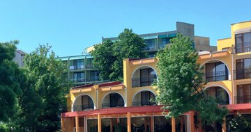Hotel Yavor Palace - bazén - letecký a autobusový zájazd CK Turancar - Bulharsko, Slnečné pobrežie 