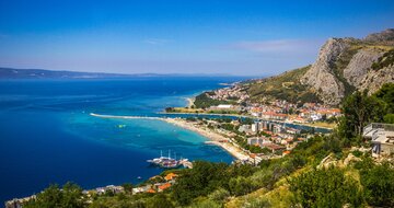 hotel Brzet - mesto - autobusový zájazd CK Turancar - Chorvátsko - Omiš