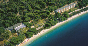 hotel Brzet  - pláž - autobusový zájazd CK Turancar - Chorvátsko, Omiš