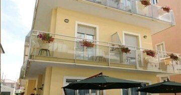 Hotel Bel Mare Rimini  Taliansko - zájazdy individuálnou dopravou CK TURANCAR