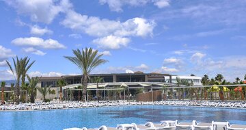 Hotel Sunmelia Beach Resort & Spa - bazén - letecký zájazd CK Turancar - Turecko, Kizilagac
