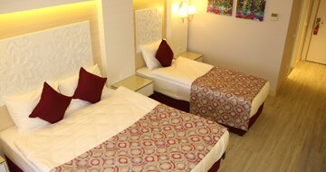Hotel Sunmelia Beach Resort & Spa - izba - letecký zájazd CK Turancar - Turecko, Kizilagac