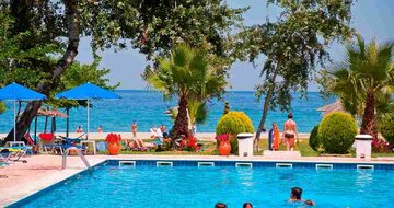 Hoel Sun beach-bazén-Platamon-Olympská riviéra (autobusové zájazdy CK Turancar)
