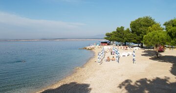 Holiday Resort Ad Turres - pláž - autobusový zájazd CK Turancar - Chorvátsko, Kvarner, Crikvenica