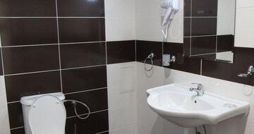 Hotel Kamenec - kúpelňa - letecky a autokarový a indivduálny zájazd - Bulharsko, Nessebar