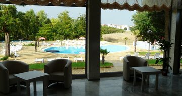 Hotel Kamenec - bazén - letecký a autokarový zájazd - Bulharsko, Nesebar