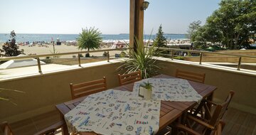 Sentido Bellevue Beach - terasa - letecký a autobusový zájazd - Bulharsko, Slnečné pobrežie