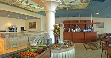 Hotel Bellevue - jedáleň -letecký zájazd -Slnečné pobrežie (Bulharsko)
