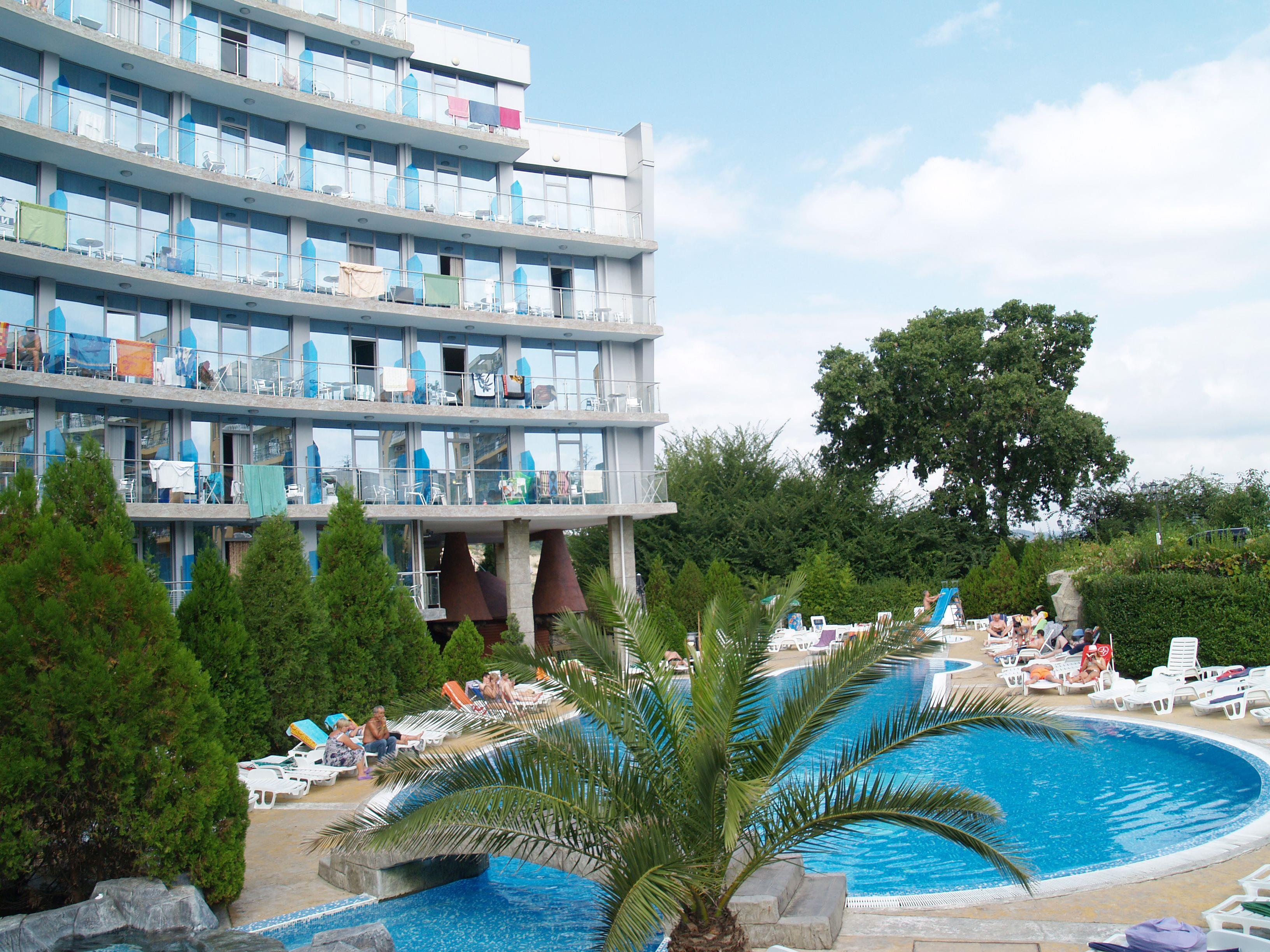 hotel-kamenec-4-all-inclusive-bulharsko-kiten
